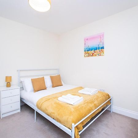 Spacious 2 Bedroom Apartment Newcastle/Gateshead Bagian luar foto