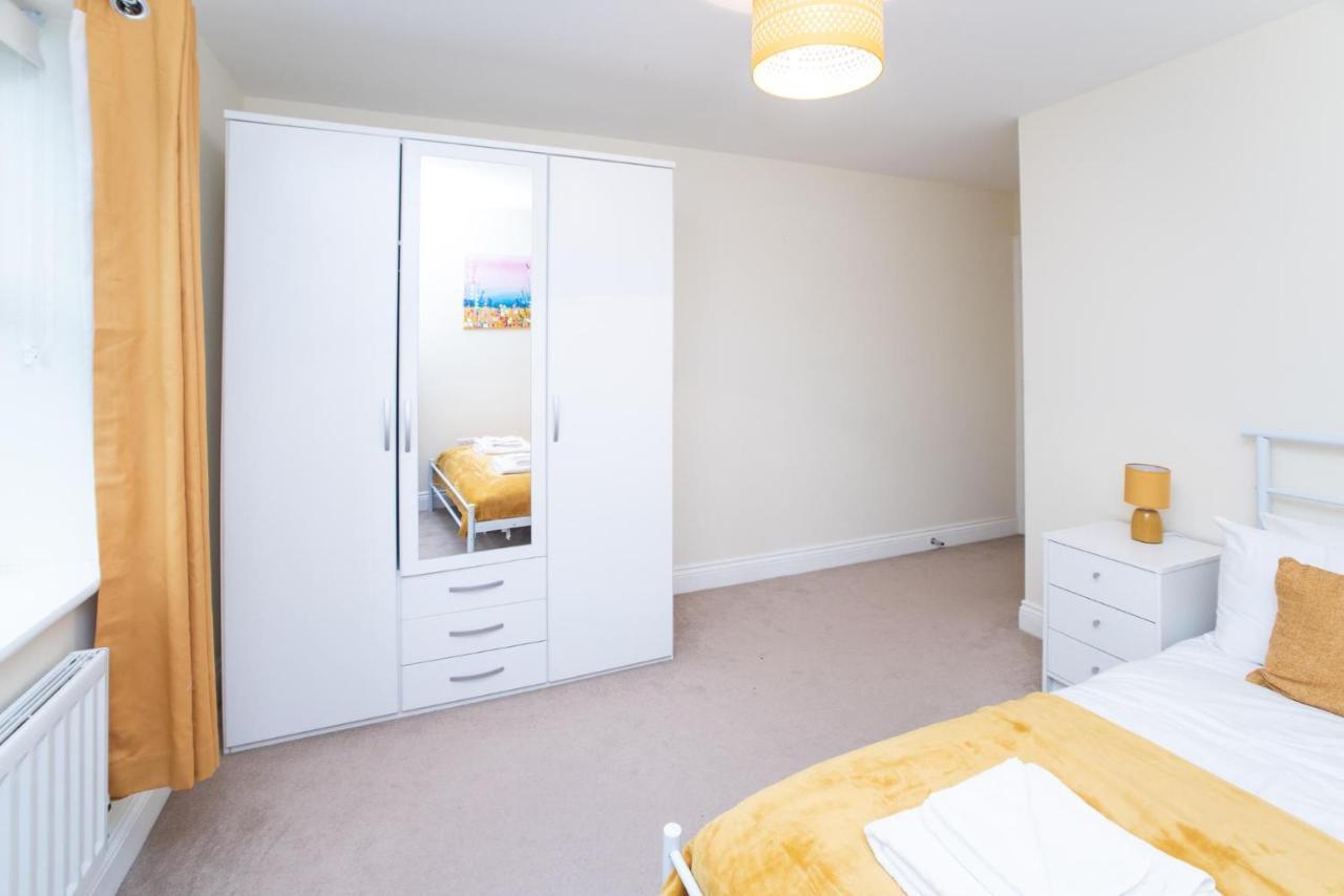 Spacious 2 Bedroom Apartment Newcastle/Gateshead Bagian luar foto