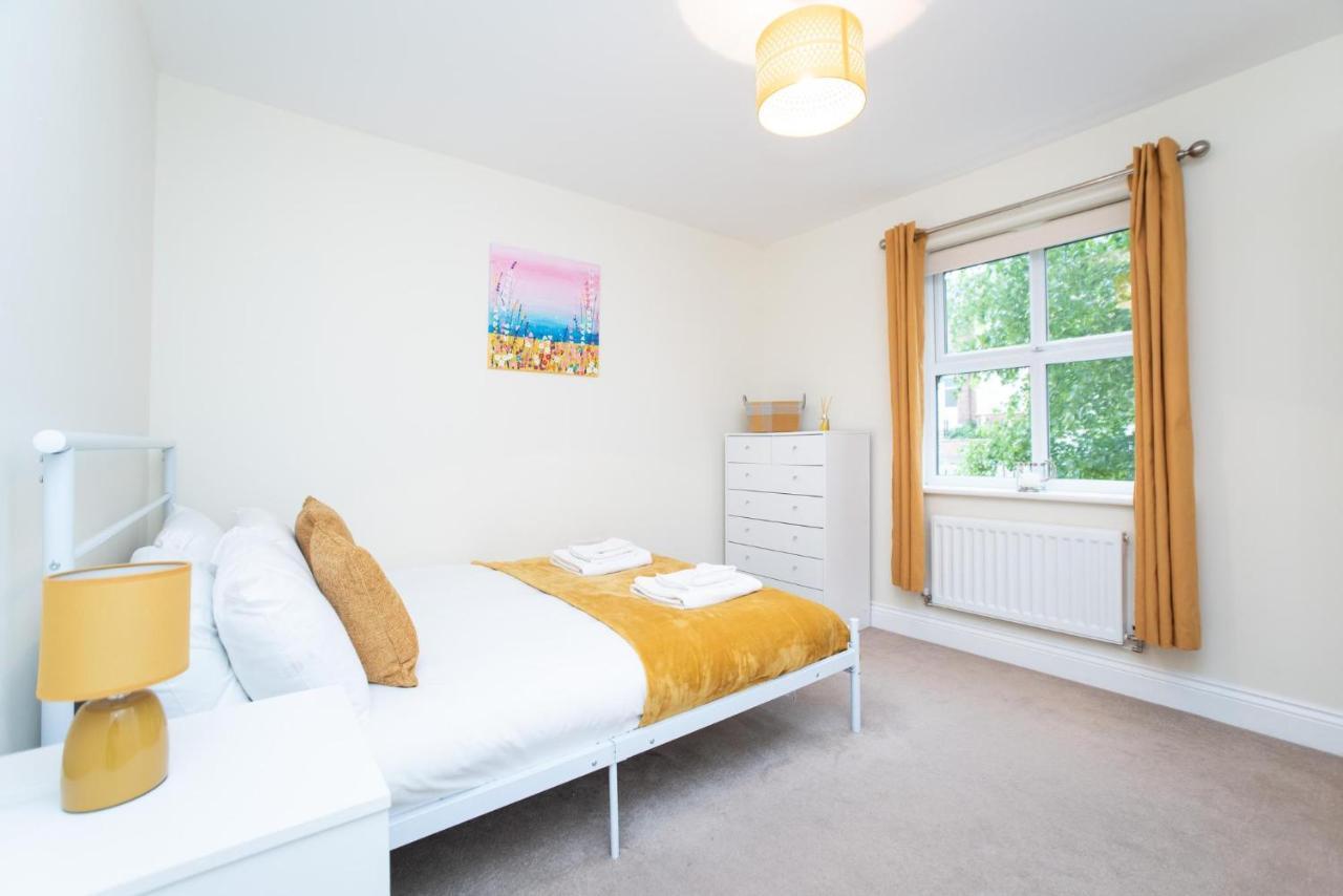 Spacious 2 Bedroom Apartment Newcastle/Gateshead Bagian luar foto